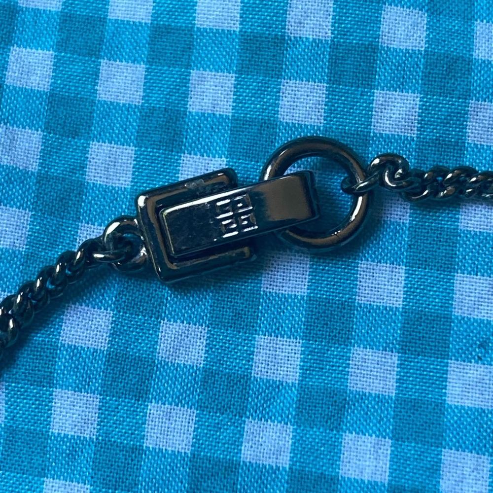 GIVENCHY 5 Crystal Pendant Necklace - Picture 7 of 8